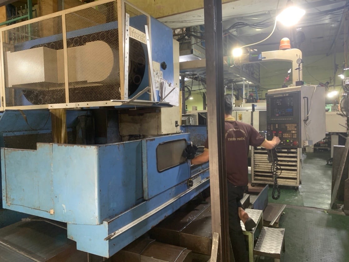 CNC Milling machine.jpg